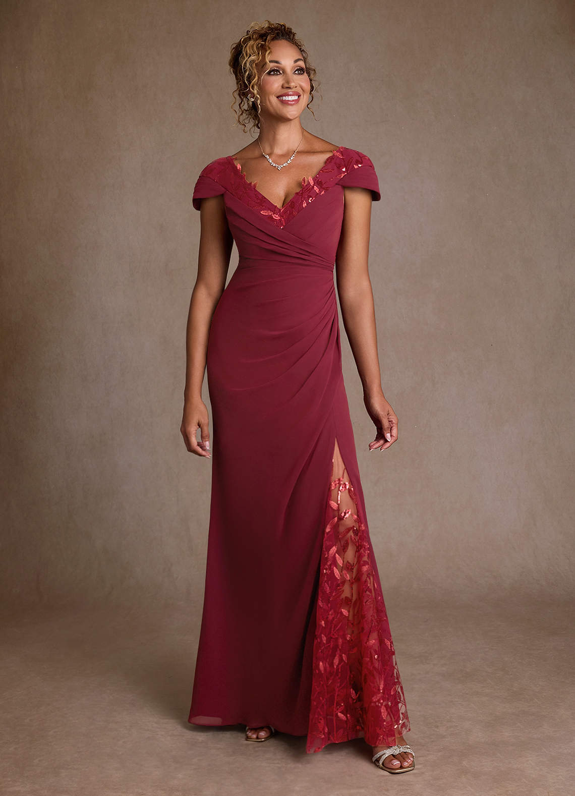 Azazie Betania Abiti per la Madre della Sposa Abito Sirena in Chiffon Lustrini Borgogna image1