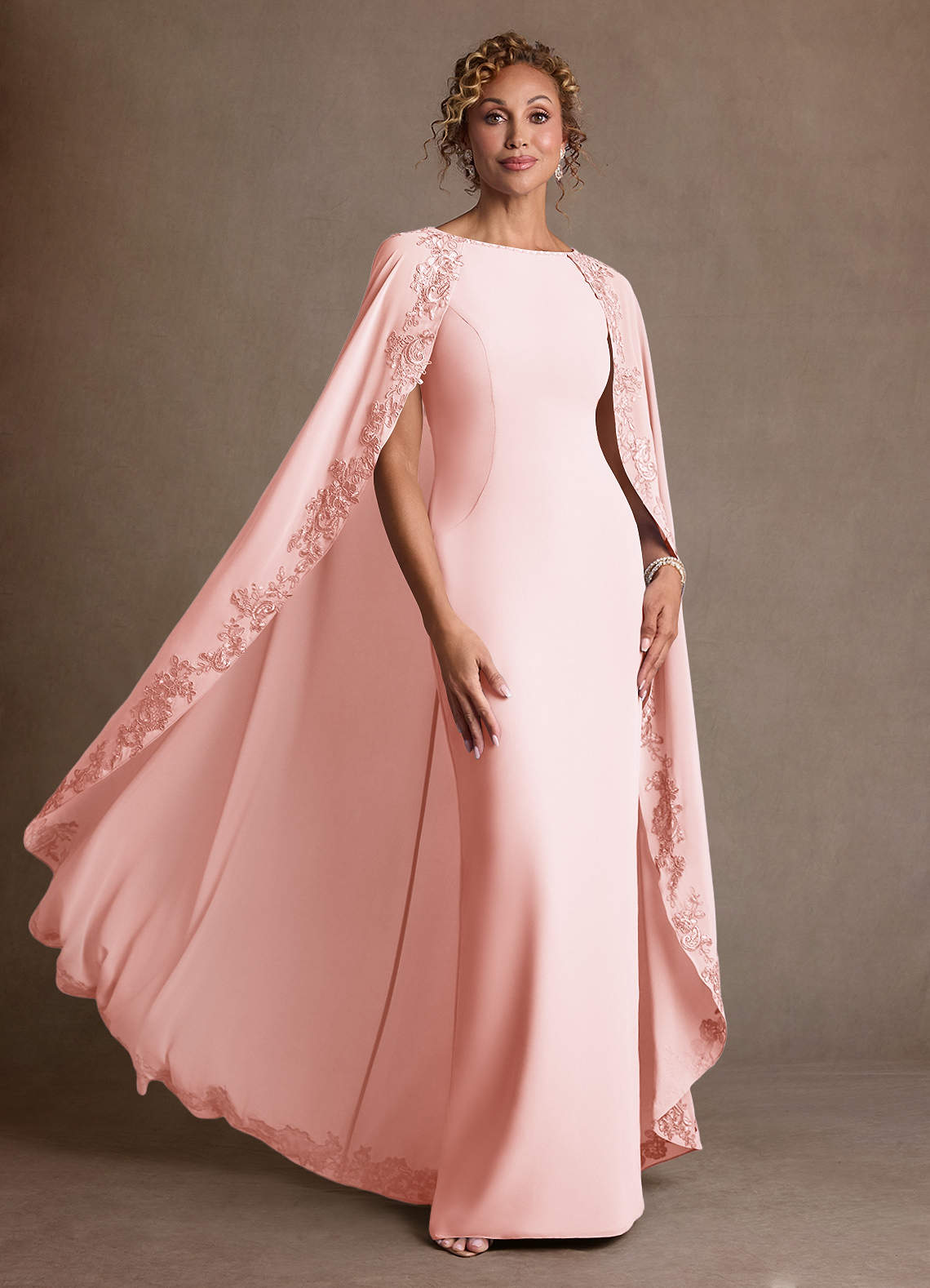 Azazie Artemisia Vestidos para mãe da noiva Vestido Rosa Corado de Chiffon de Bainha com Renda image4