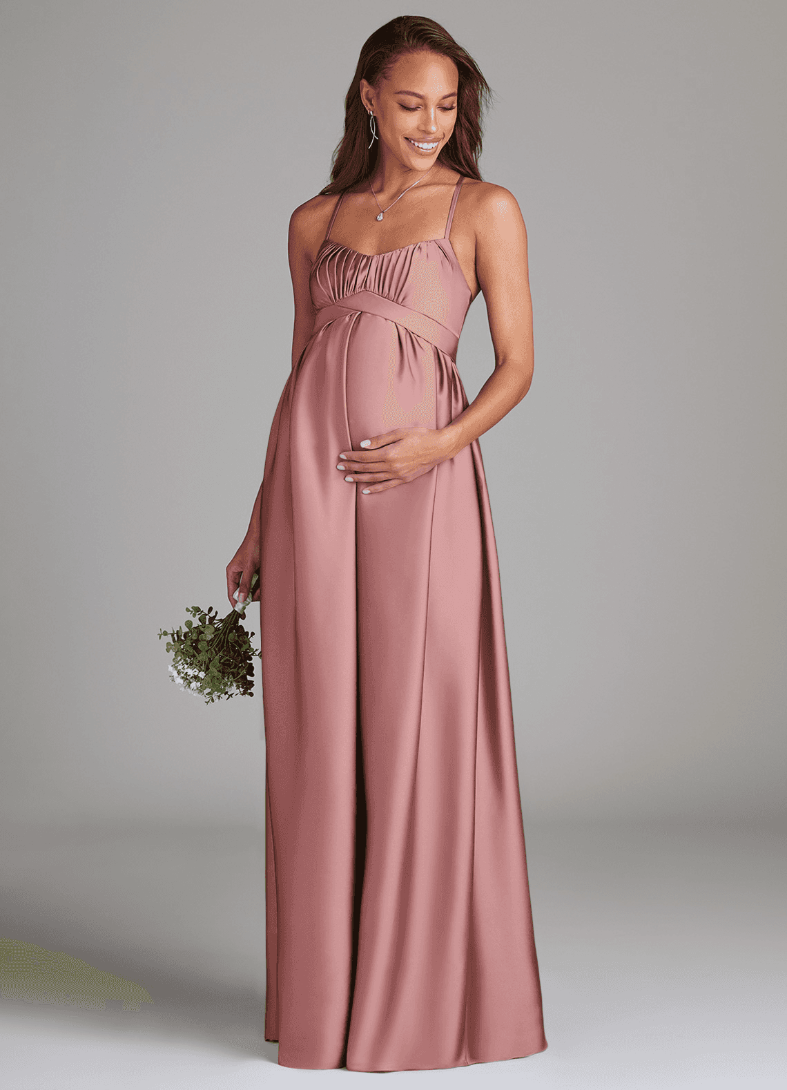 Azazie Llana vestidos de dama de honor de maternidad Vestido de Corte En A Con bolsillos Hasta el suelo Satén Elástico image1