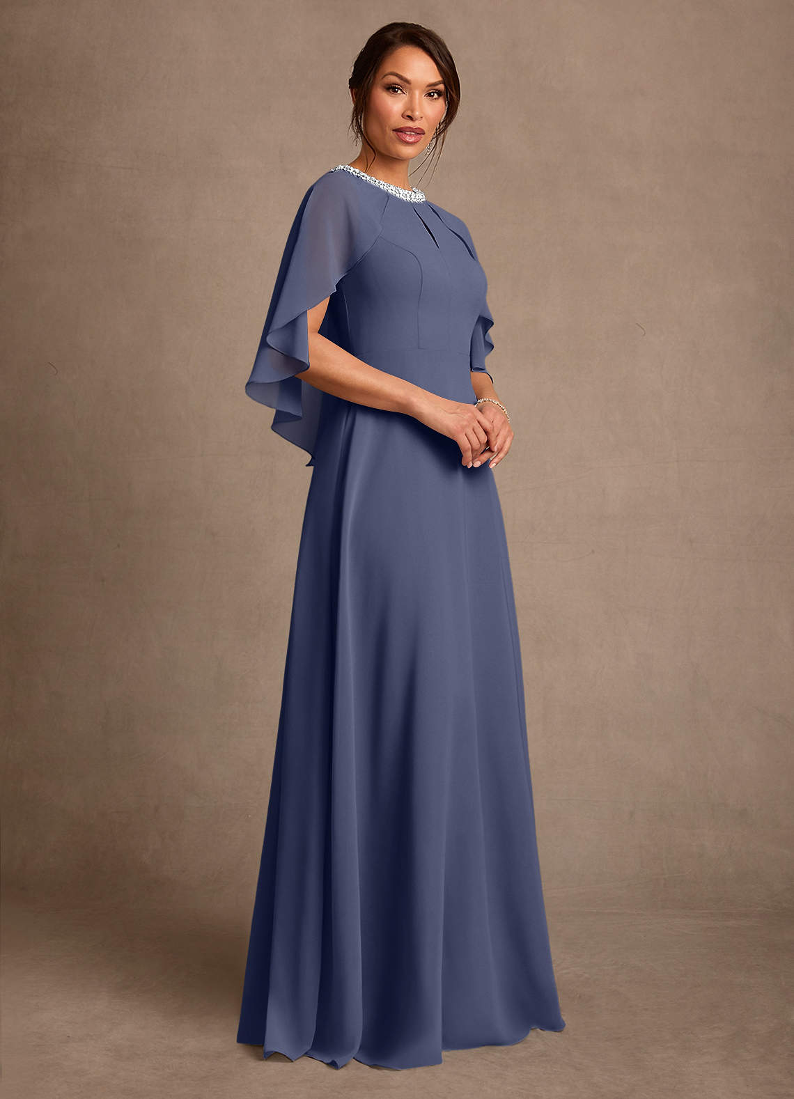 Azazie Winnifred Vestidos para mãe da noiva Vestido Tormentoso de Chiffon de Linha A com Frisado image1
