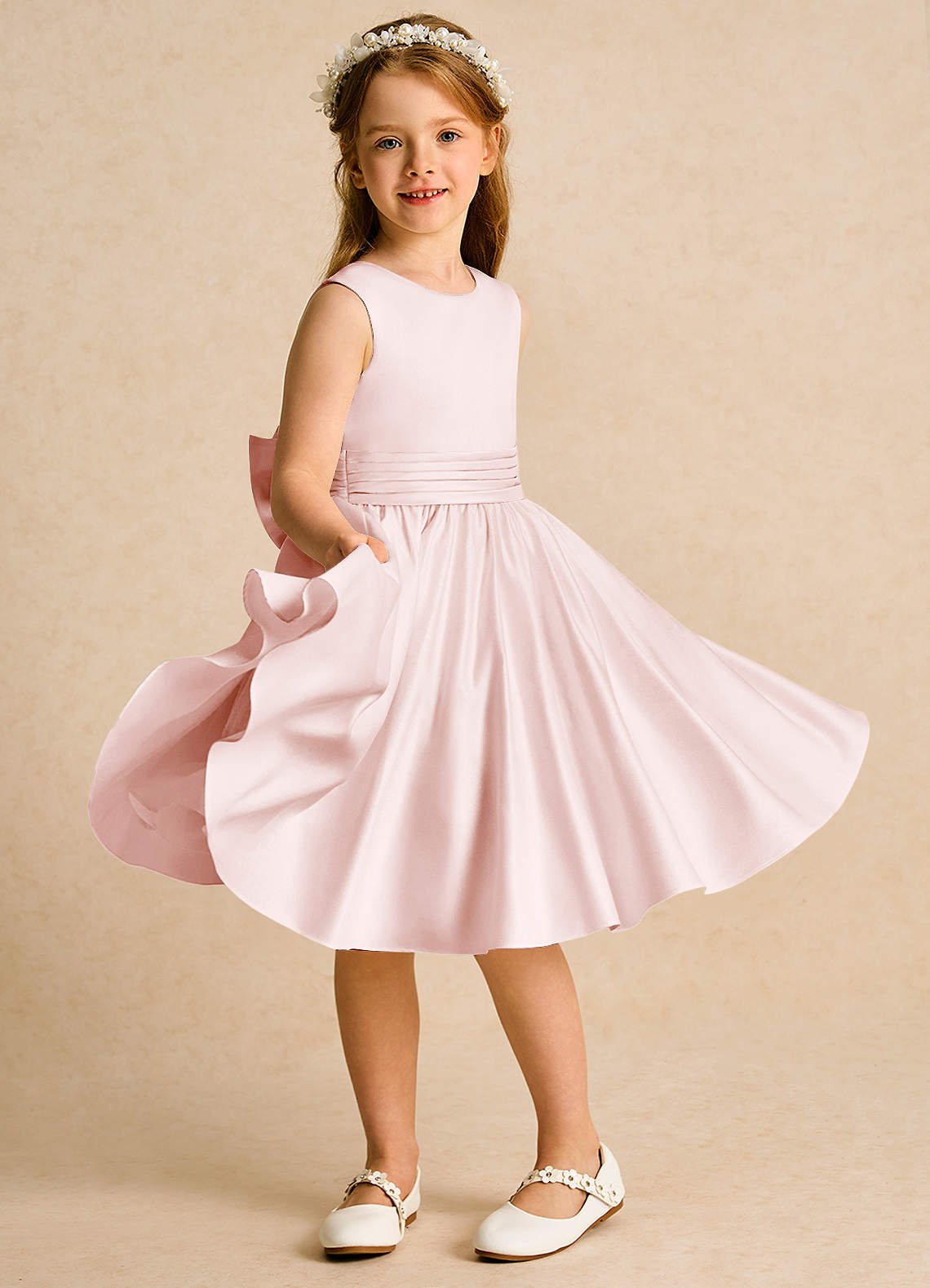 Azazie Sosie Robe Demoiselle D'honneur Fillette Robe Trapèze en Mat Satiné Plissée Rose Blush Rose Blush image4