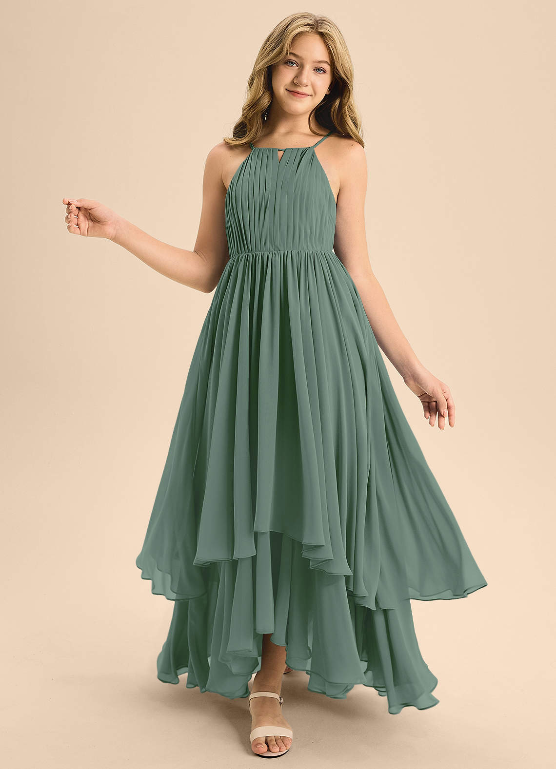 Azazie Elliora Junior A-Linie Plissee Chiffon Kleid Eukalyptus image1