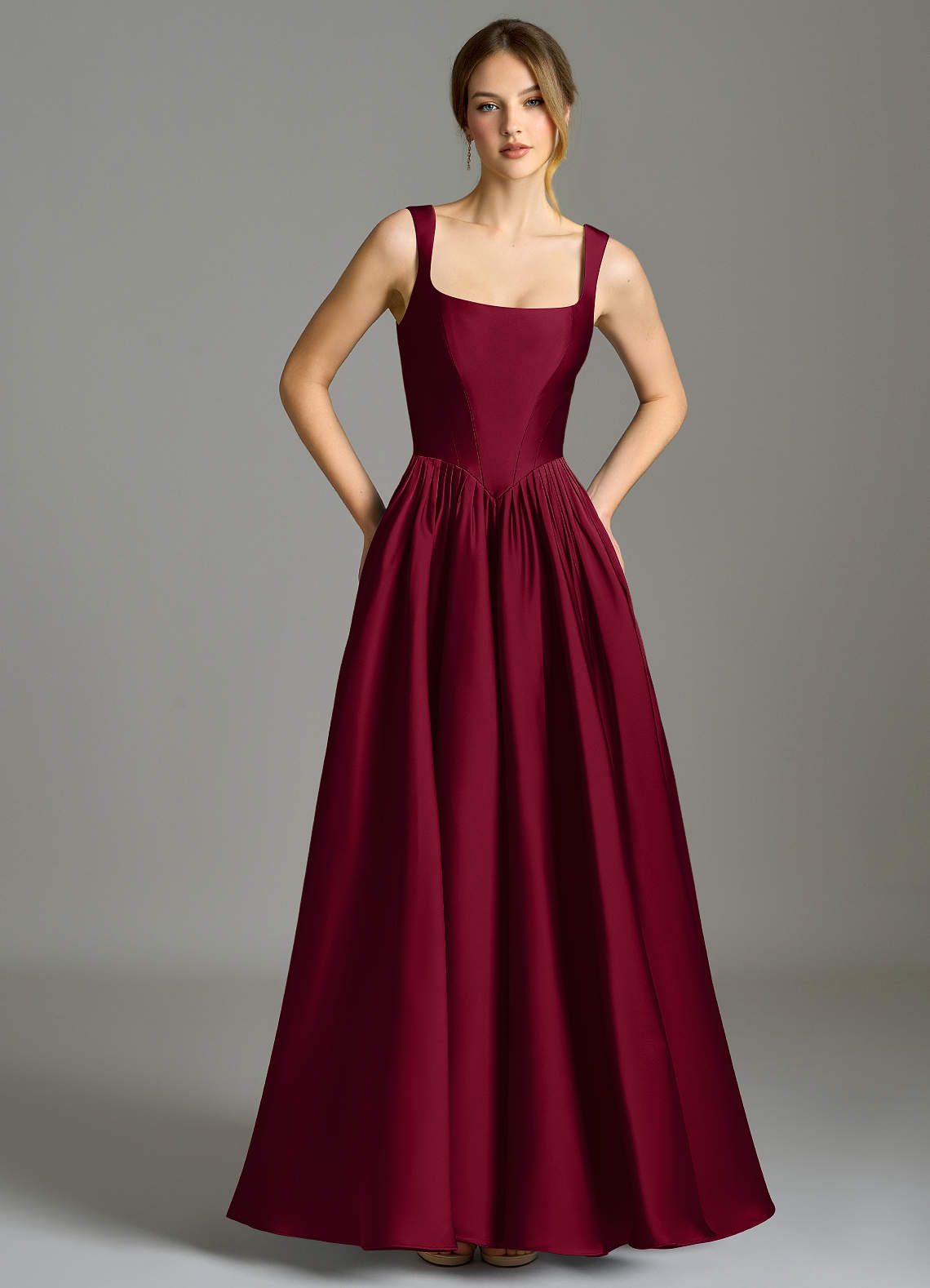 Azazie Verina Essayer des robes à la maison Robe Trapèze en Satin extensible Plissée Bleu Poussiéreux image2