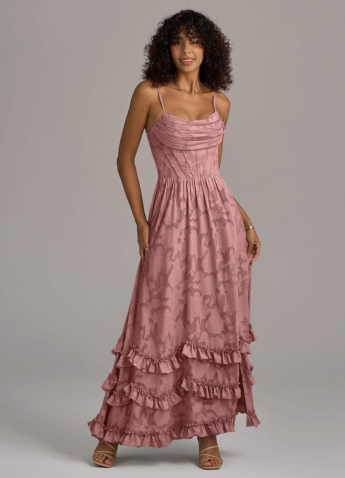 Azazie Lettie Vestidos de damas de honor Vestido de Rosa Polvorienta de Devorado Floral de Corte en A con Corsé image1
