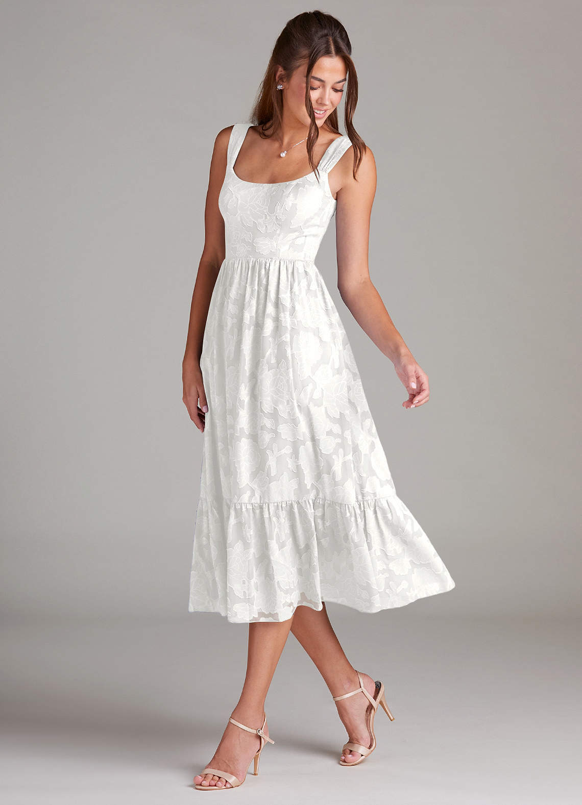 Azazie Alissa Vestidos de madrinha de casamento Vestido Branco de Esgotamento Floral de Linha A com com Bolsos image4