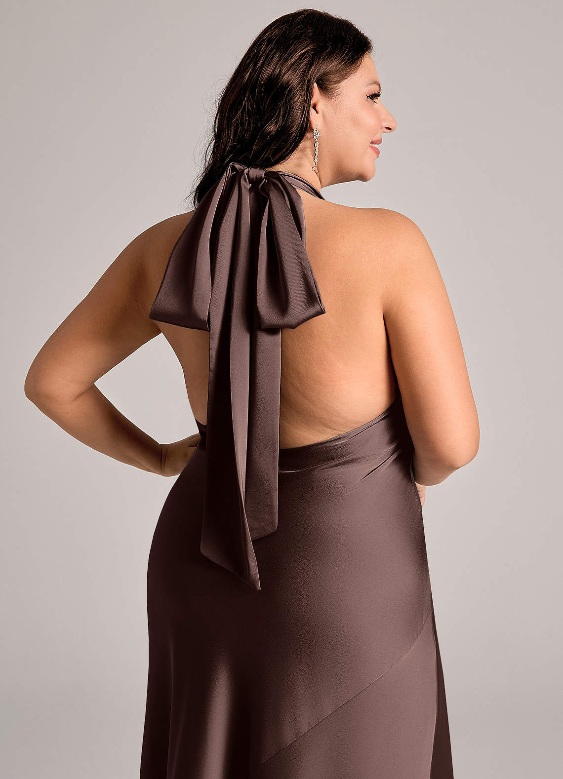 Azazie Velli Brudtärnklänningar Klänning av Sjöjungfru i Stretch Satin Hög hals Ganache image11