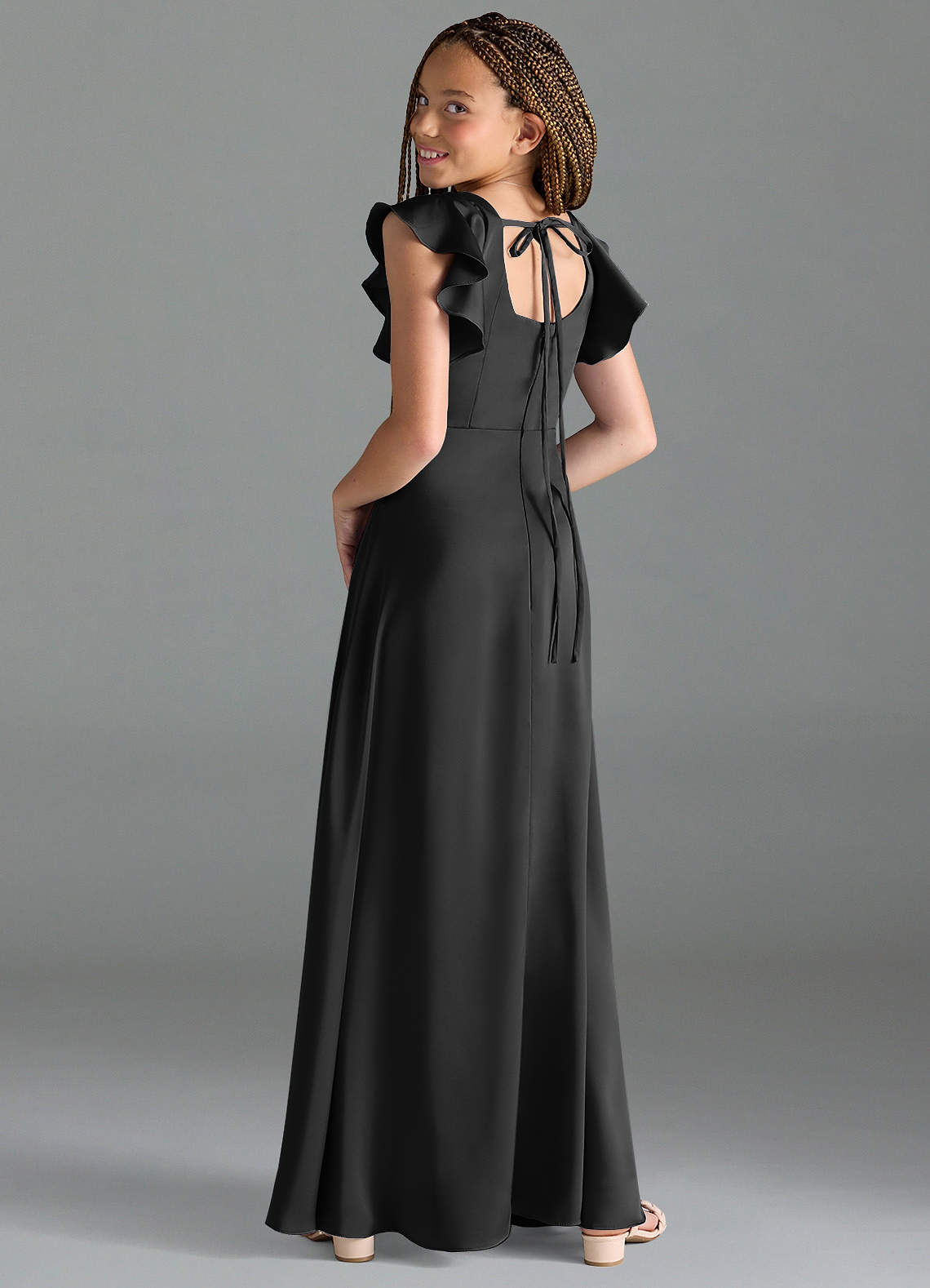 Azazie Bondi Junior Vestido de Negro de Satén Elástico de Corte En A con Corte Lateral image4