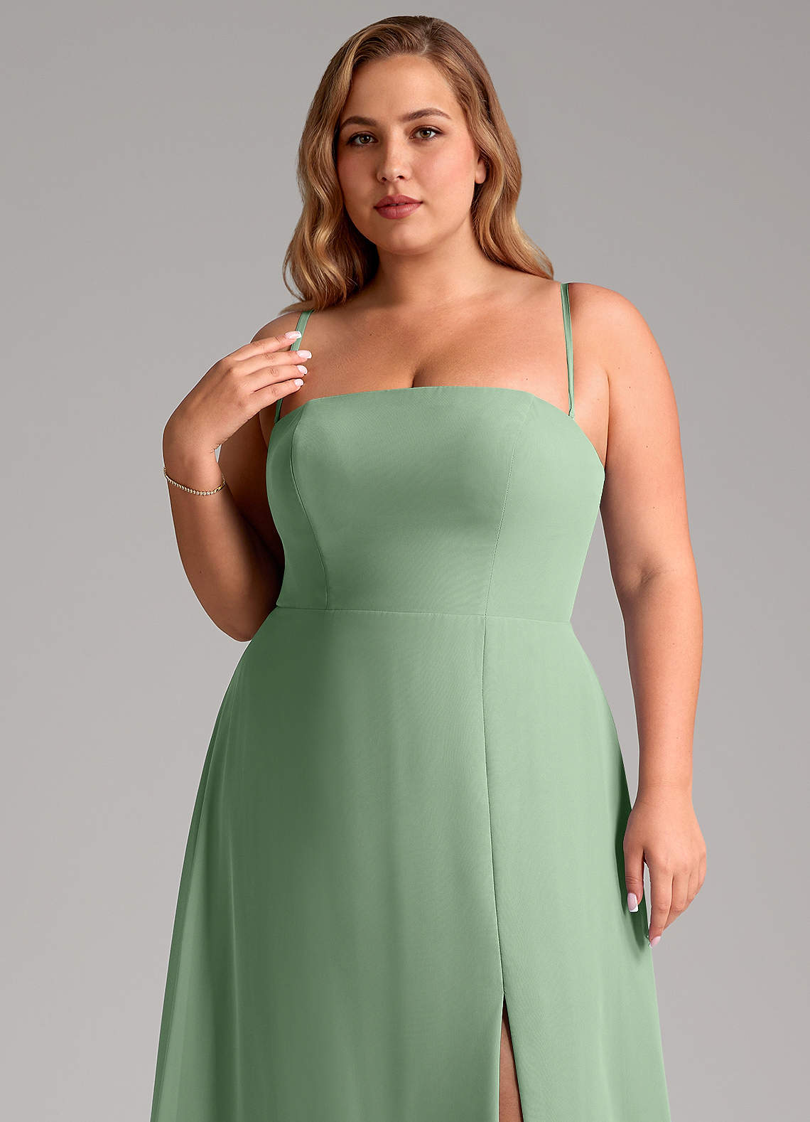 Azazie Wren Abiti da Damigella Abito Convertibile A-Line in Chiffon Spacco Laterale Matcha image10