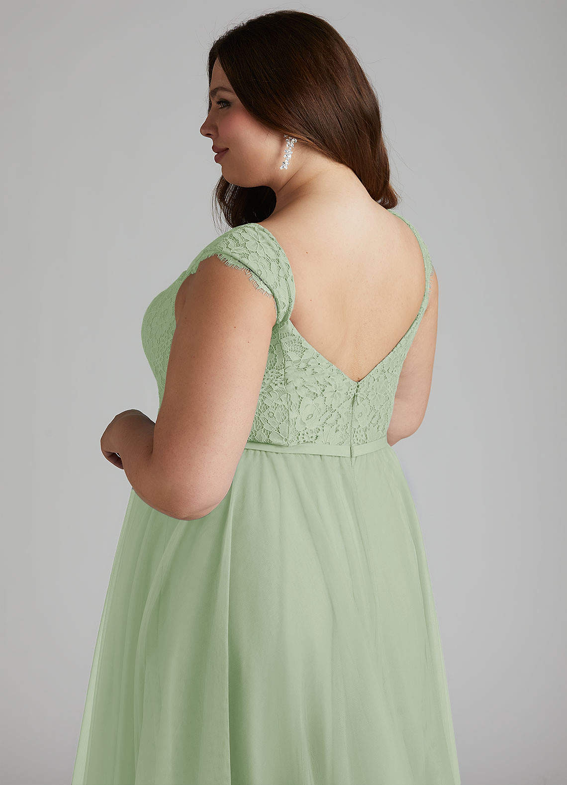 Azazie Luxi Essayer des robes à la maison Robe Trapèze en Tulle Plissée Cabernet image10