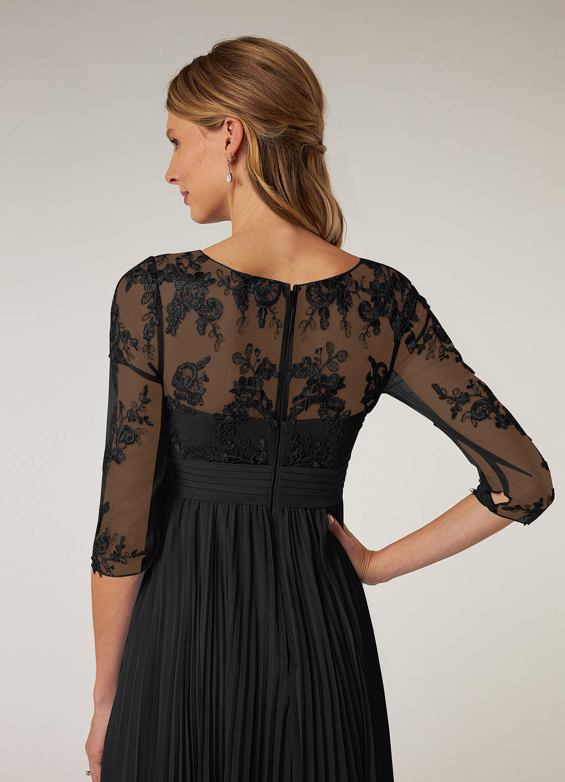 Azazie Tutu Black A-Line Boatneck Lace Chiffon Dress | Azazie