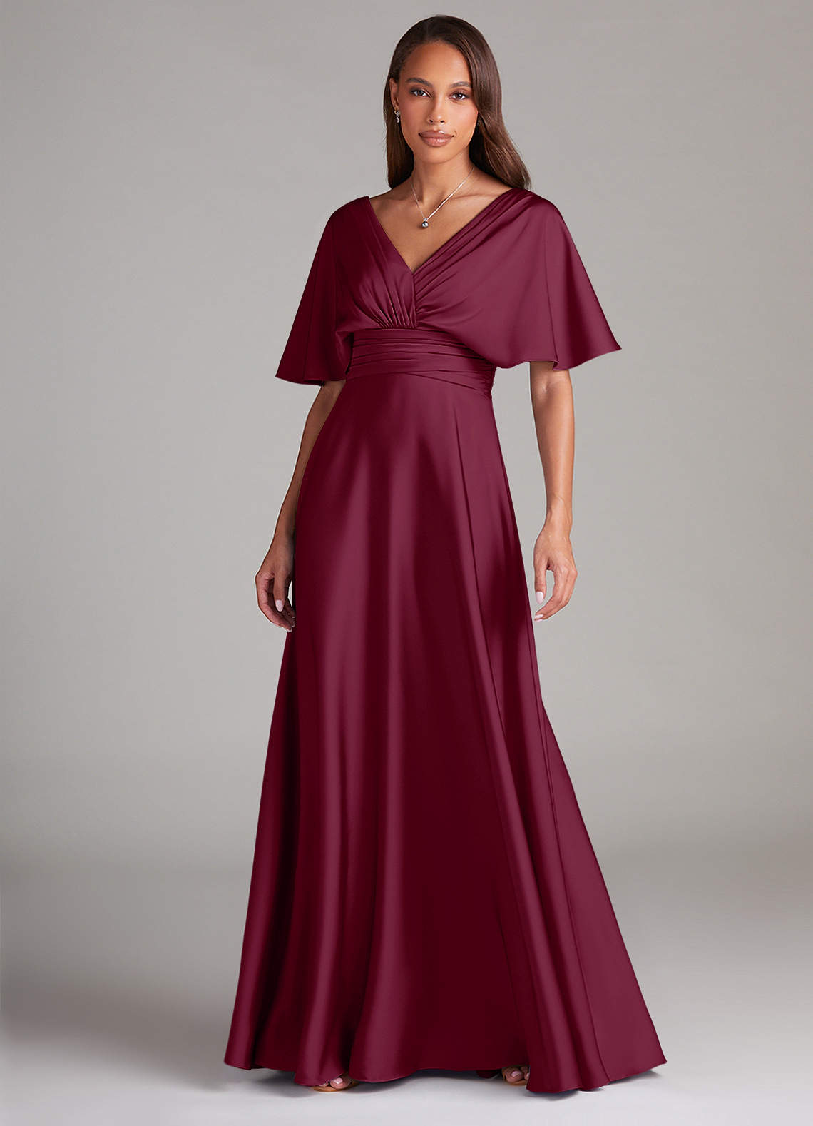 Azazie Pamela Robes de demoiselle d'honneur Robe Trapèze en Satin extensible Plissée Mûre image1