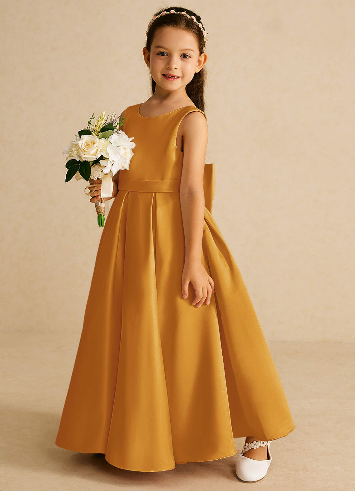 Azazie Pipsy Robe Demoiselle D'honneur Fillette Robe Trapèze en Mat Satiné Arc Caramel écossais image1