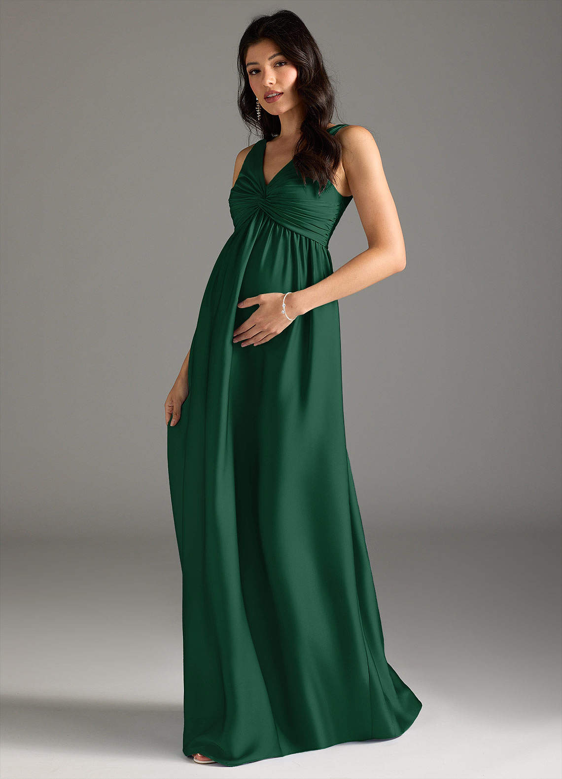 Azazie Yetta Abiti da damigella d'onore premaman Abito A-Line Plissettato Raso Elasticizzato Floor-Length image1