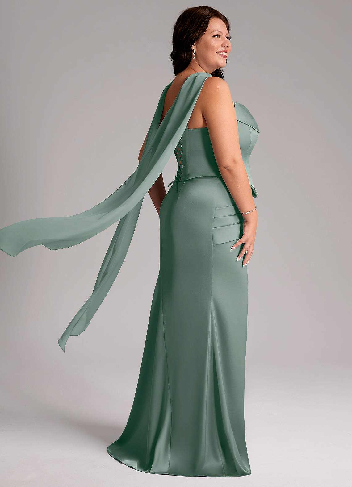 Azazie Sorrel Vestidos de damas de honor Vestido de Salvia Plateada de Satén Elástico de Corte Sirena Convertible con Sin tirantes image8