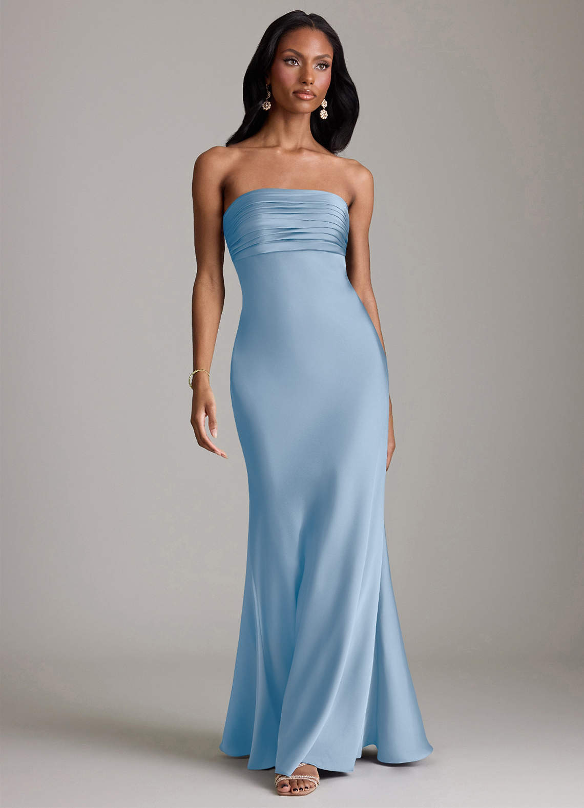 Azazie Saylor Jurken voor bruidsmeisjes Jurk van Stretch Satijn met Zeemeermin Strapless Poederblauw image1