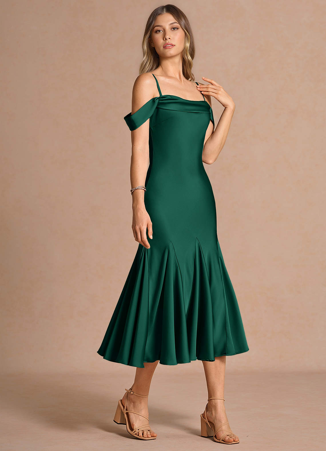 Araxie Hunter Green Midi Dress