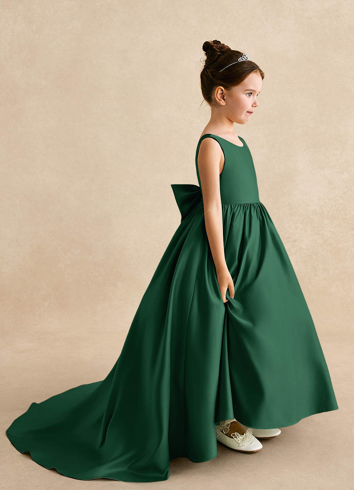 Azazie Mimia Blumenmädchenkleider A-Linie Schleifen Matte Satin Kleid Dunkelgrün image1