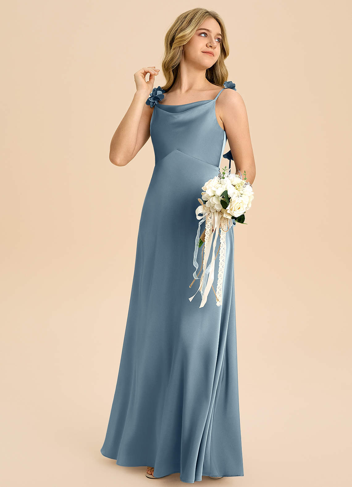 Azazie Gumdrop Junior Robe Empire en Satin extensible Plissée Bleu Poussiéreux image3