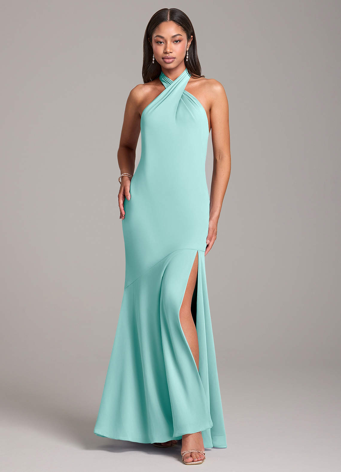 Azazie Lorena Vestidos de damas de honor Vestido de Aqua de Gasa de Corte Sirena con Plisado image1