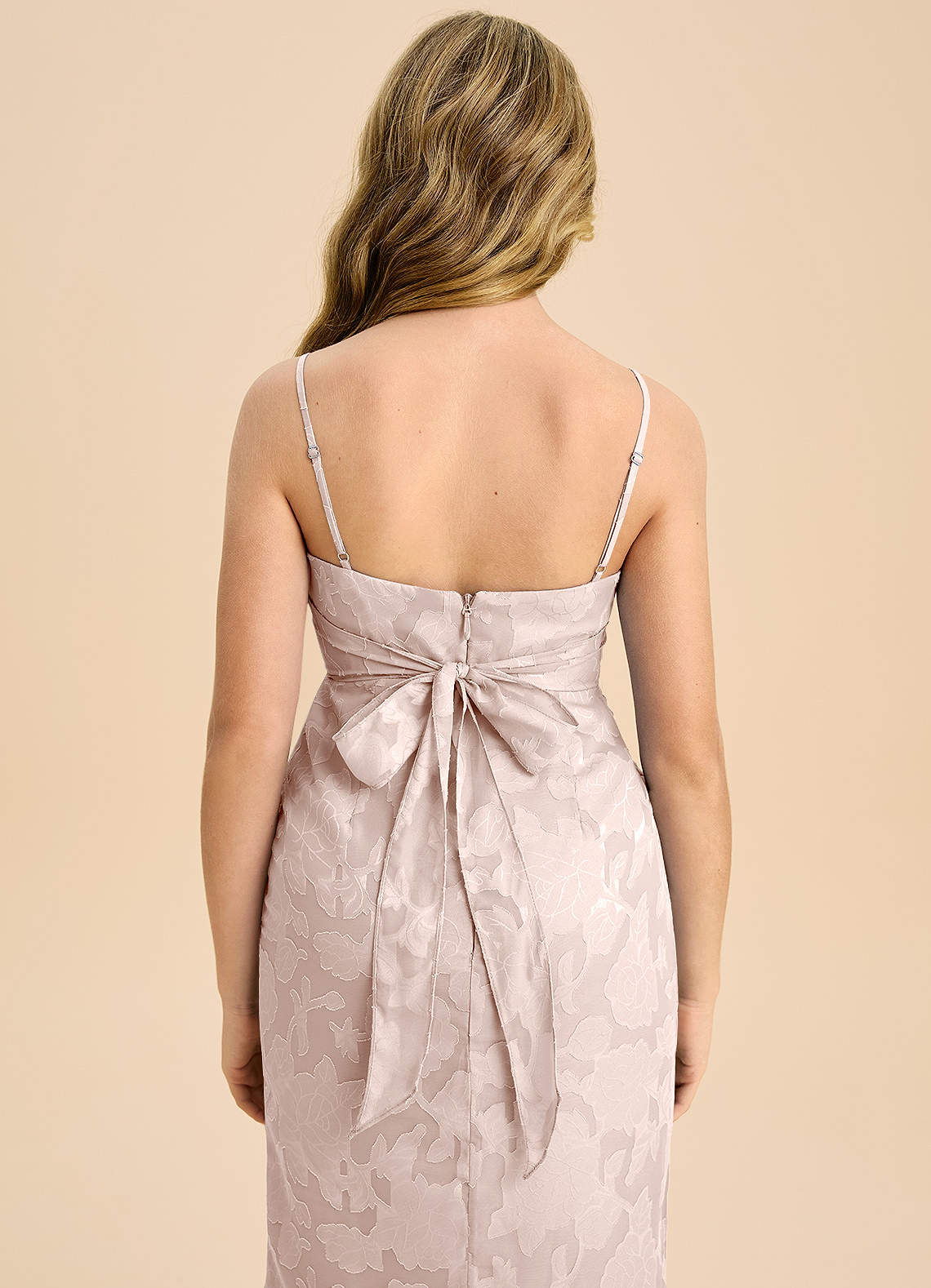 Azazie Mai Junior Etui Plissee Blumen-Burnout Kleid Zartrosa image6