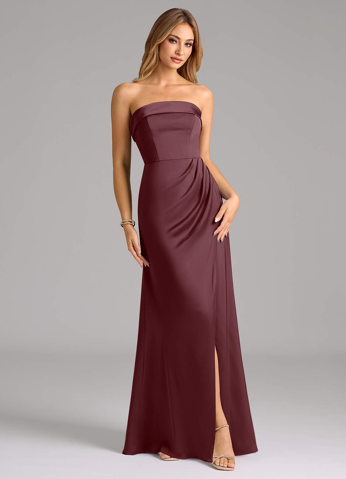 Azazie Aretha Vestidos de damas de honor Vestido de Sangrado de Satén Elástico de Corte en A Convertible con Sin tirantes image1
