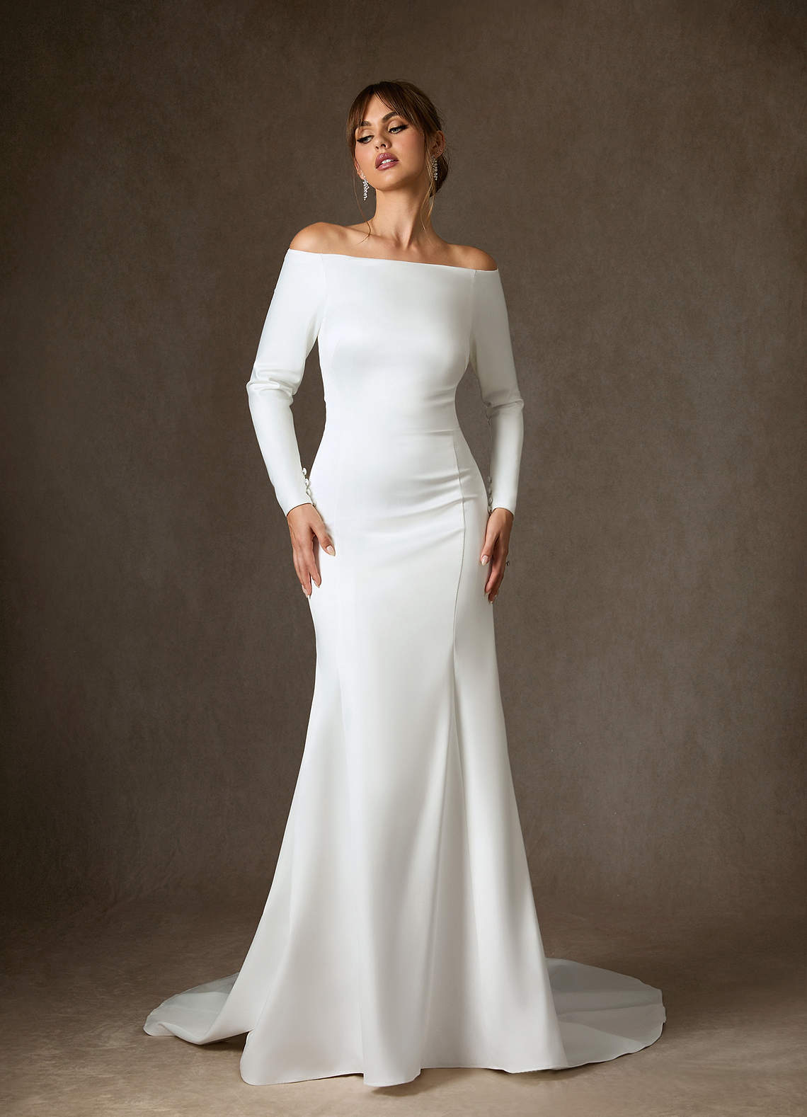 Azazie Marlin Robes de mariée Robe Sirène en Satin Épaule décolletée Blanc De Diamant image4