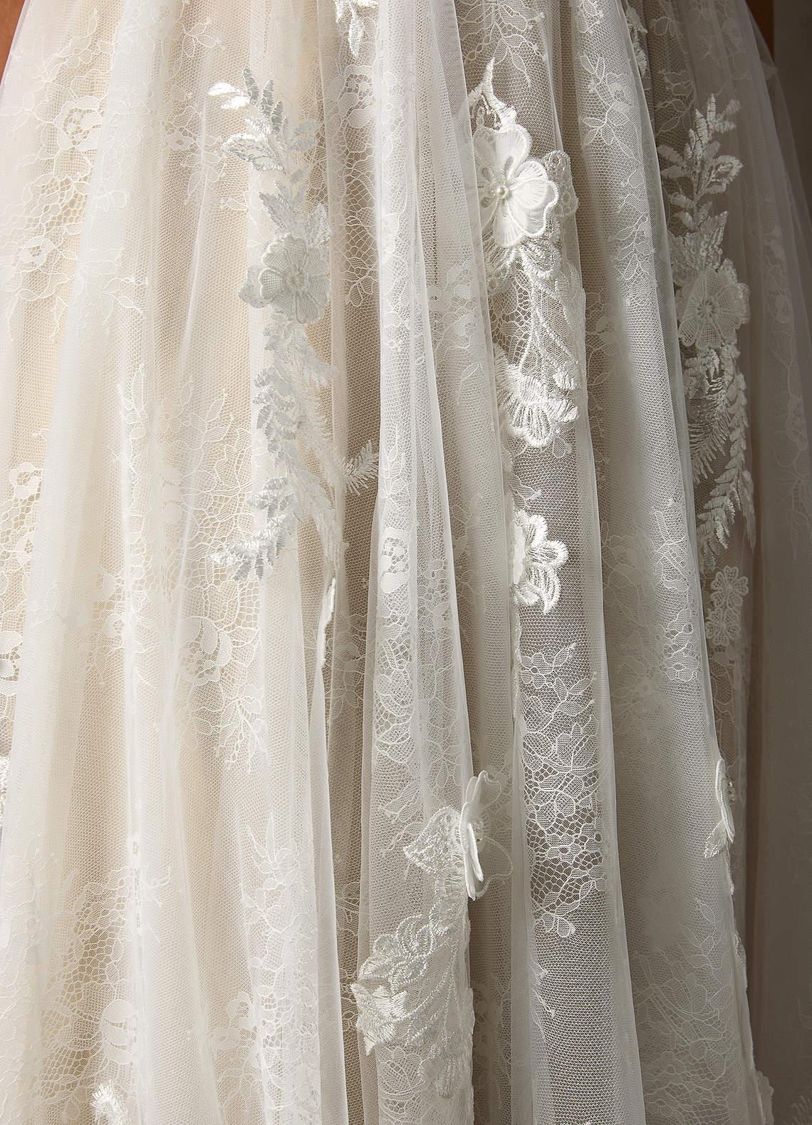 Azazie Monda Vestidos de novia Vestido de Blanco Diamante Champán de Tul de Corte en A con Encaje image8
