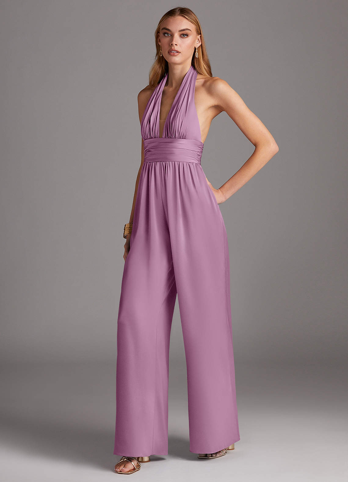Azazie Oli Vestidos de damas de honor Glicinia de Satén Elástico de Mono con Plisado image1