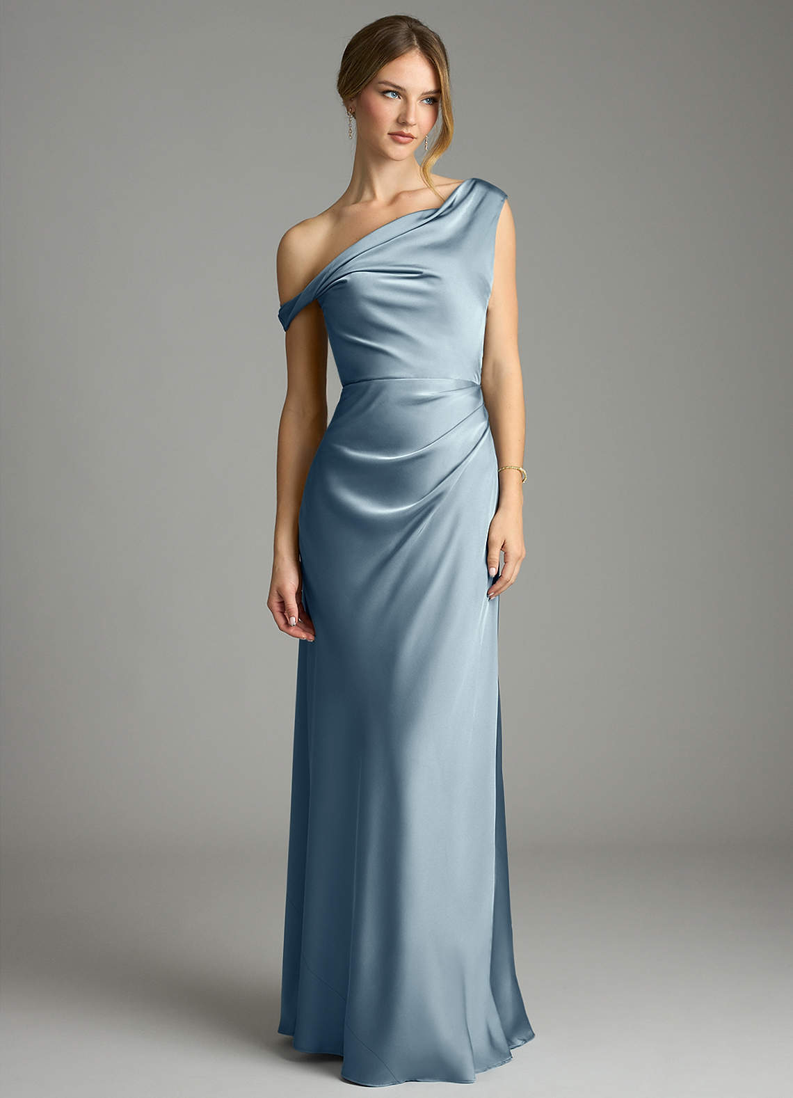 Azazie Emerson Brudepigekjoler Havfrue Off-Shoulder Stræk satin Gulv-længde Kjole image3