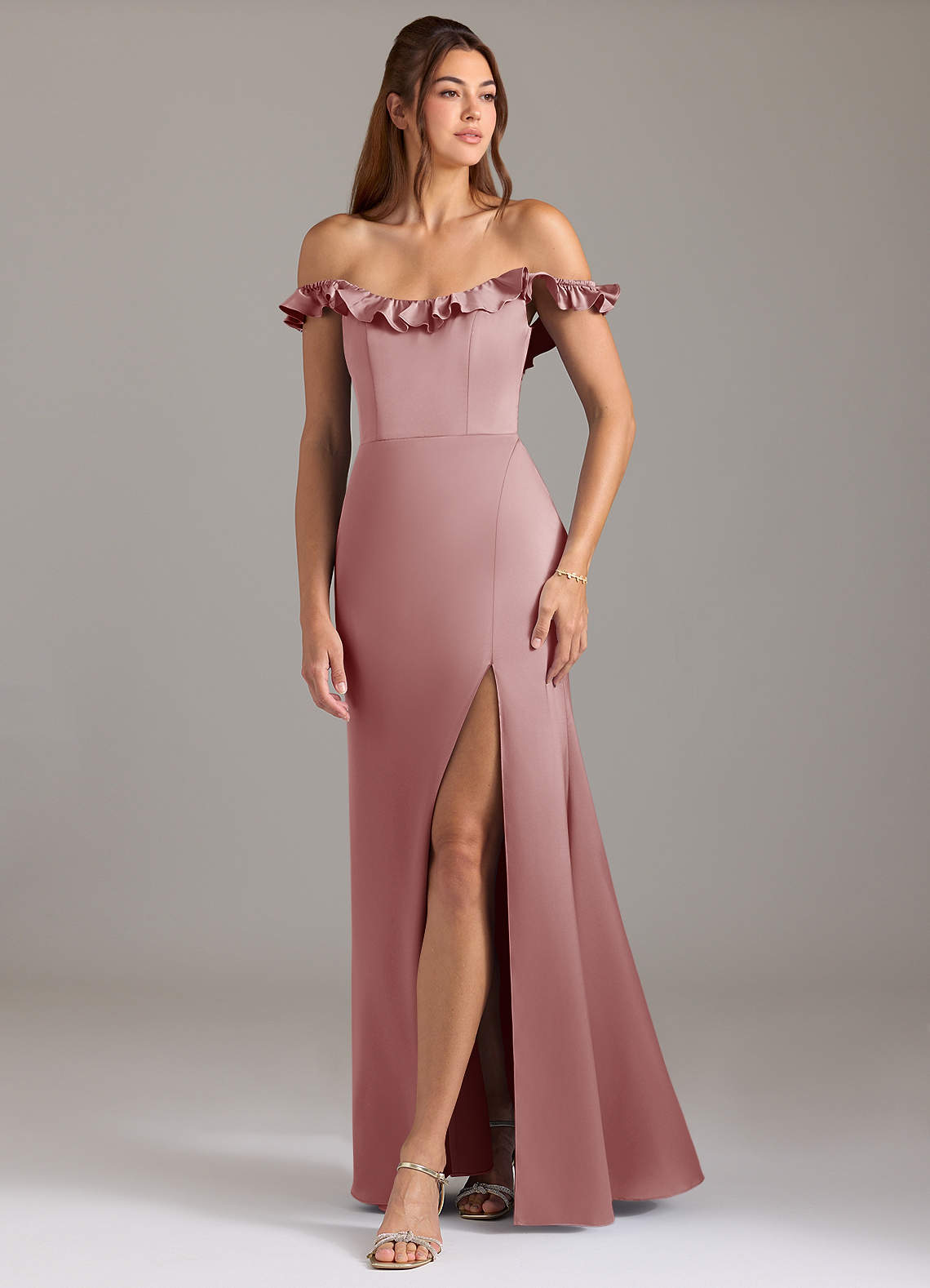 Azazie Callie Essayer des robes à la maison Robe Trapèze Convertible en Satin extensible Rayé Rose Poussiéreuse image4