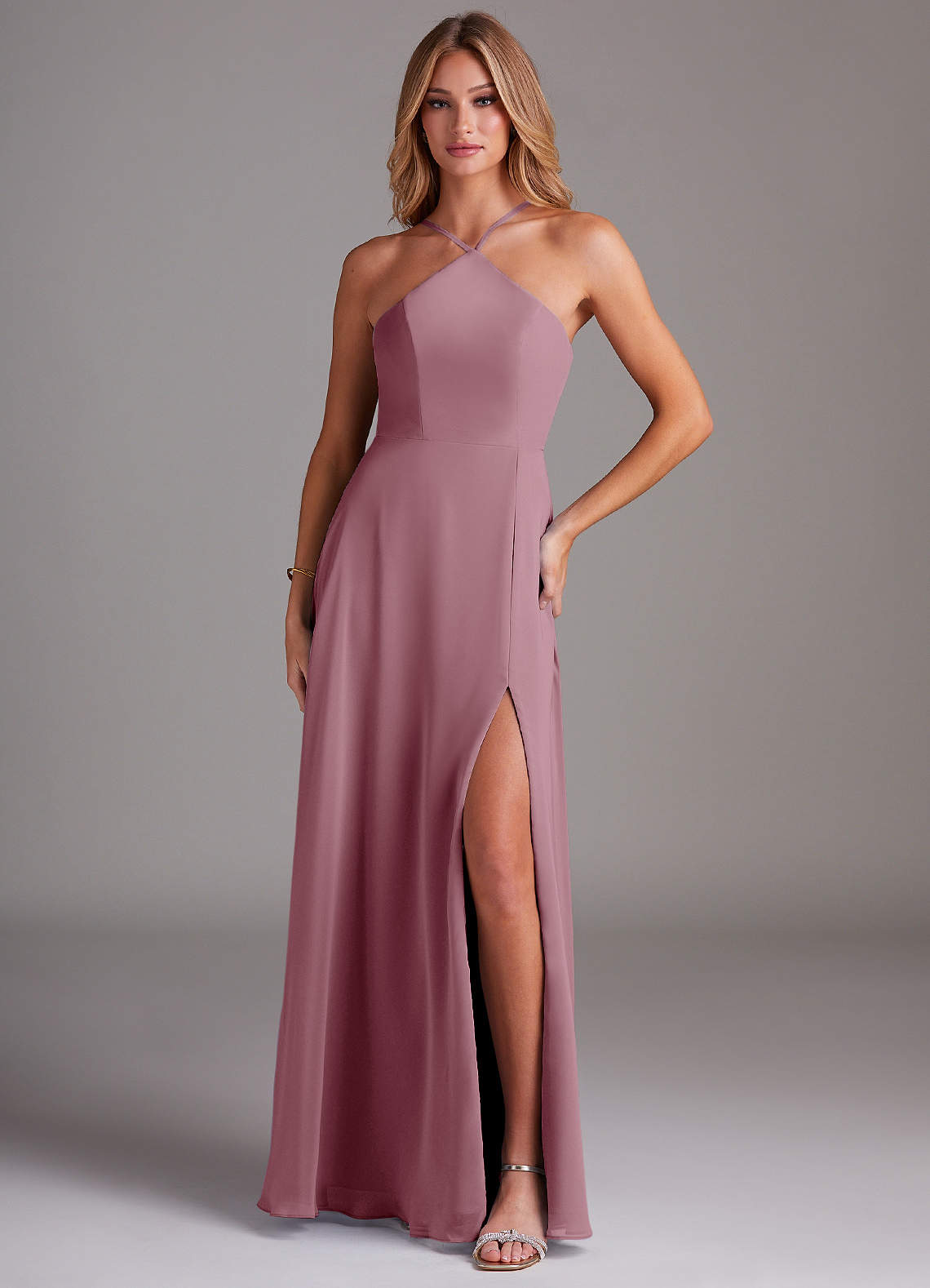 Azazie Bailey Abiti da Damigella Abito A-Line in Chiffon con Scollo Halter e Spacco Laterale Vintage Malva image1
