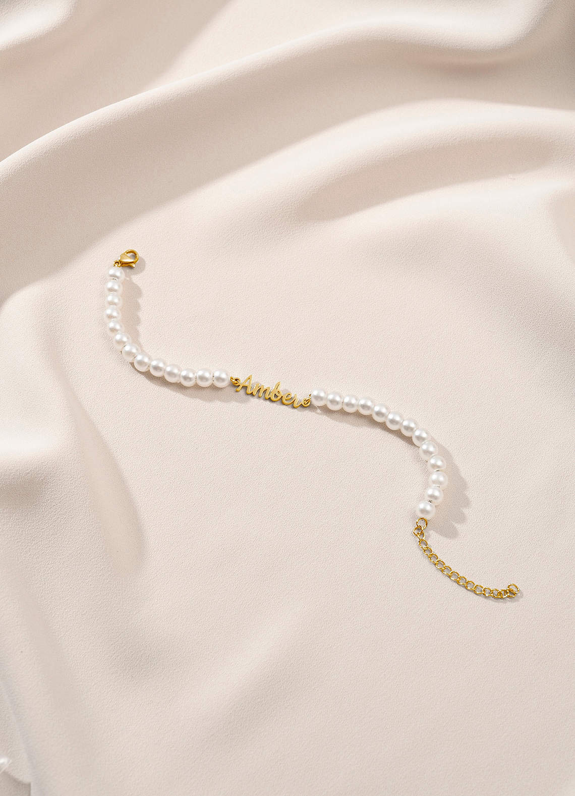 front Personalized Name Pearl Bracelet