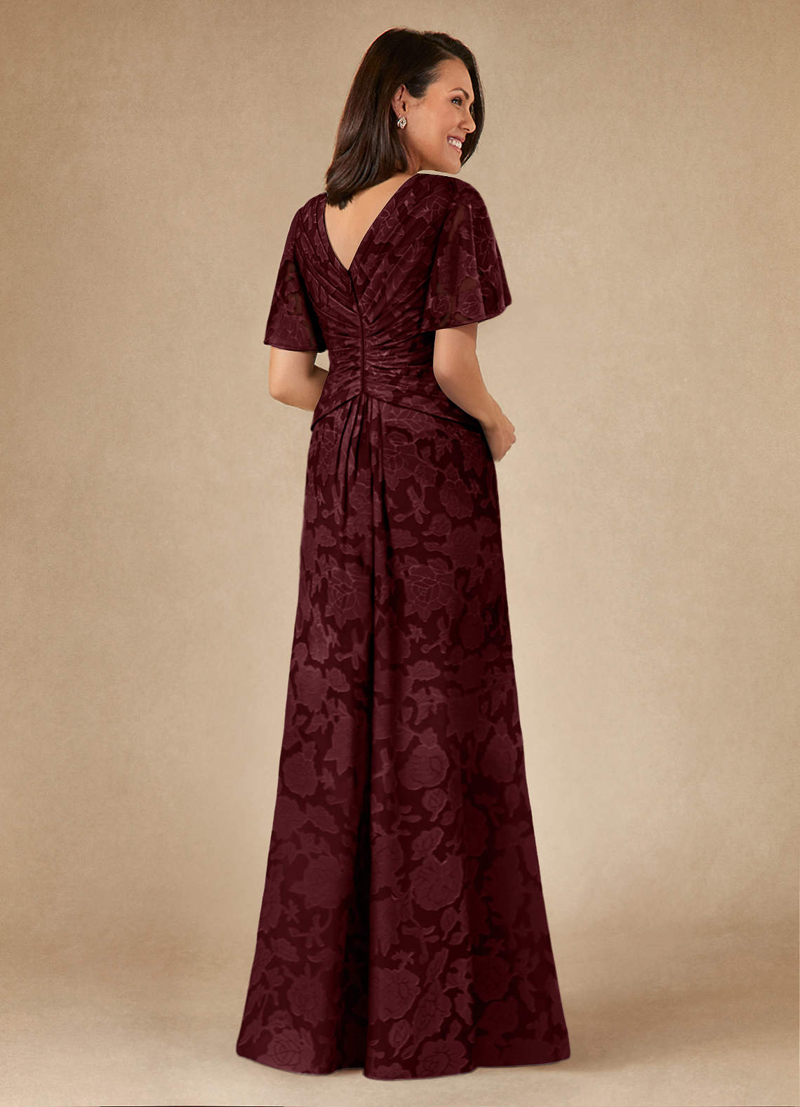 Azazie Emmeline vestidos de madre de la novia Vestido de Cabernet de Devorado Floral de Corte En A con Plisado image1
