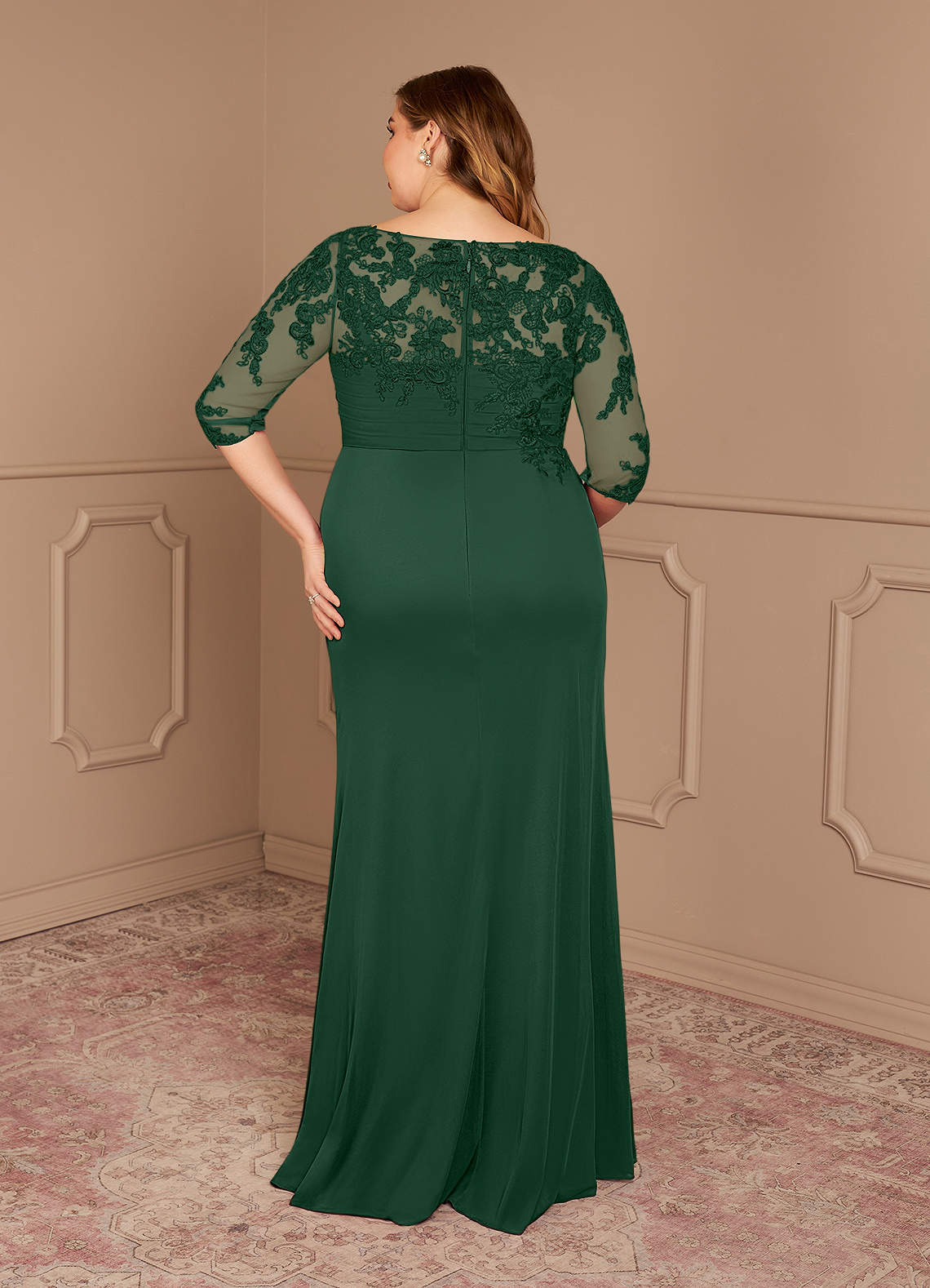 chinese dress ladies Plus Size Lace Dress with Elegant V Neckline