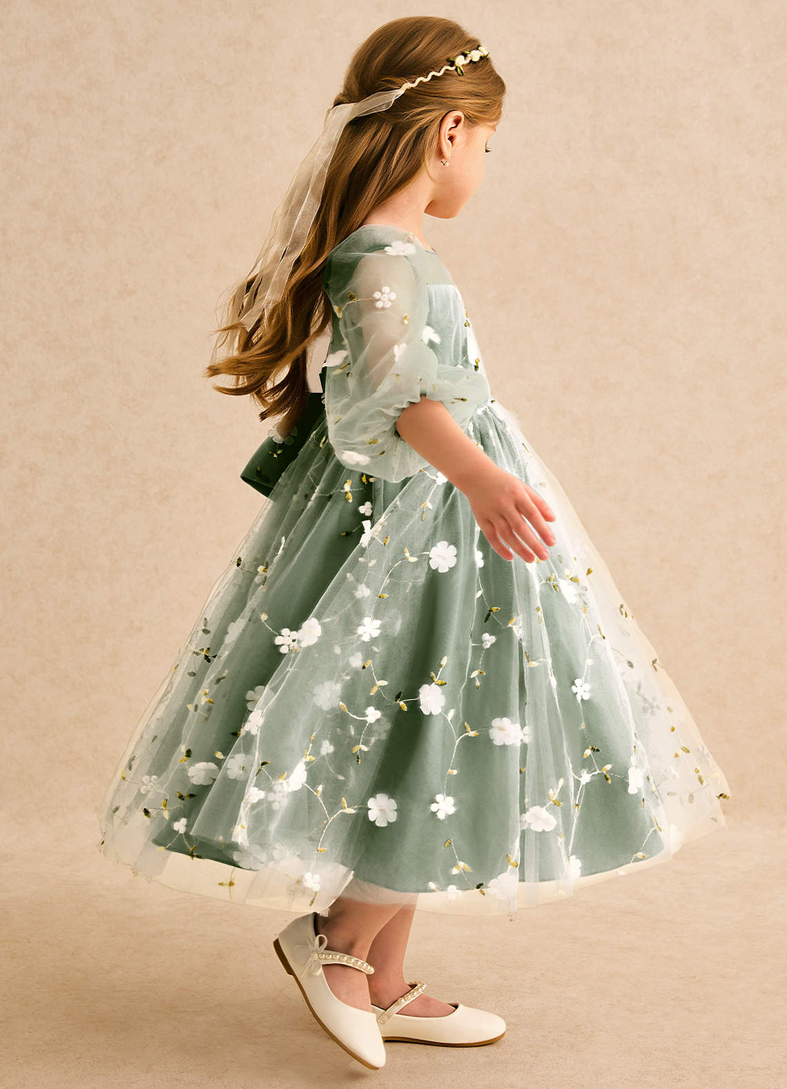 Azazie Elowen Flower Girl Dresses Olive A-Line Sweetheart Neckline Lace Dress image5