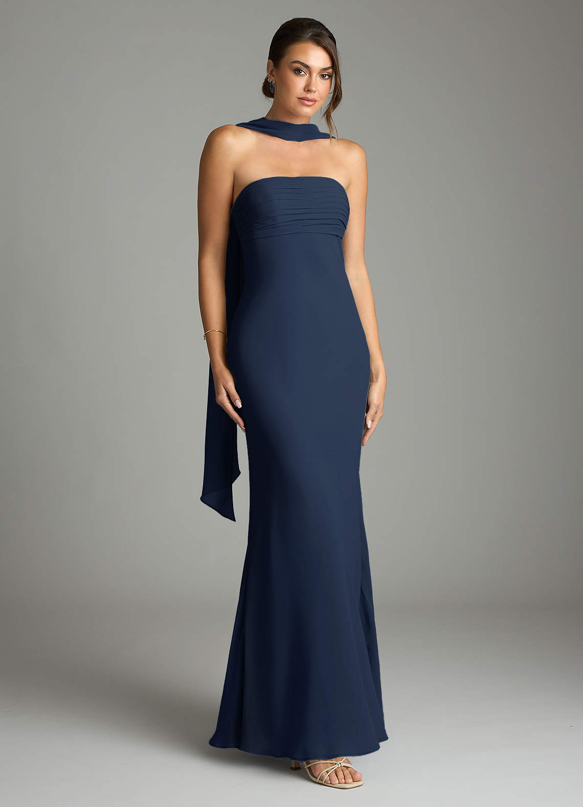 Azazie Saylor Brudtärnklänningar Klä av Sjöjungfru i Chiffong Axelbandslös Mörk Marinblå image1