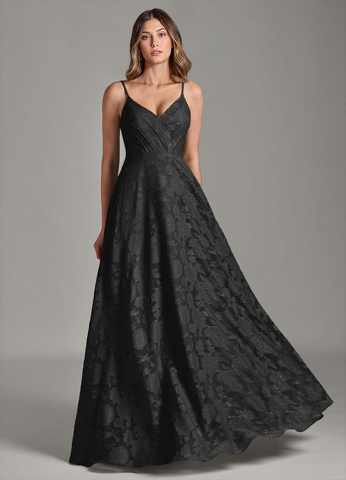 Azazie Amani Brautjungfernkleider A-Linie Plissee Blumen-Burnout Kleid Schwarz image4