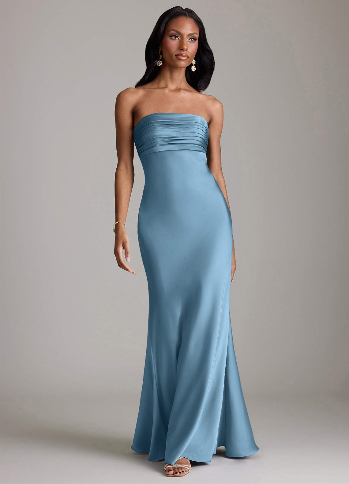 Azazie Saylor Vestidos de damas de honor Vestido de Azul Acero de Satén Elástico de Corte Sirena con Sin tirantes image1