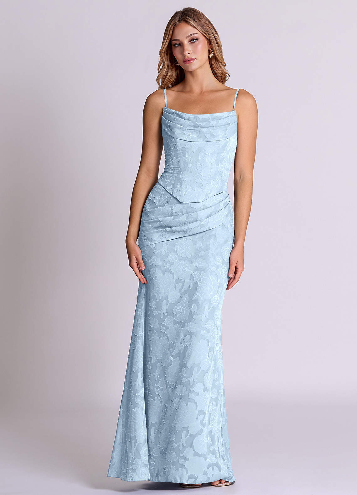 Azazie Sorrel Vestidos de damas de honor Vestido de Azul Cielo de Devorado Floral de Corte Sirena Convertible con Corsé image5
