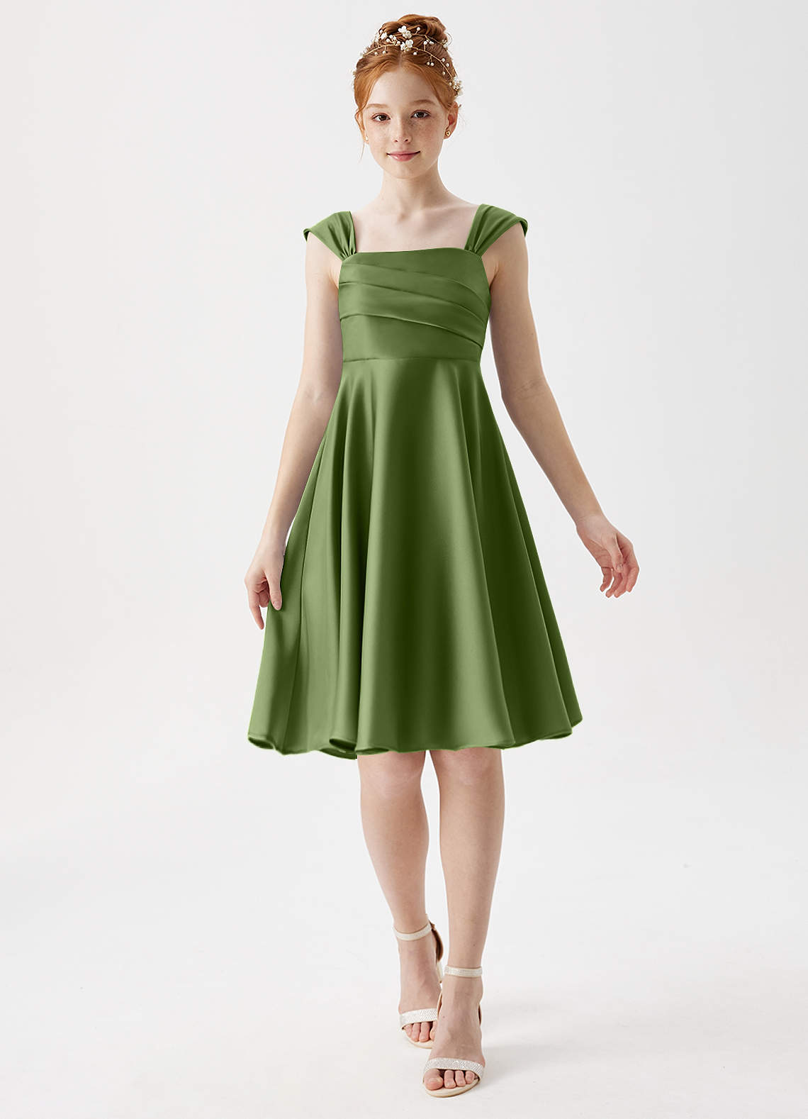 Azazie Amira Junior Robe Trapèze en Satin extensible Plissée Genévrier image1