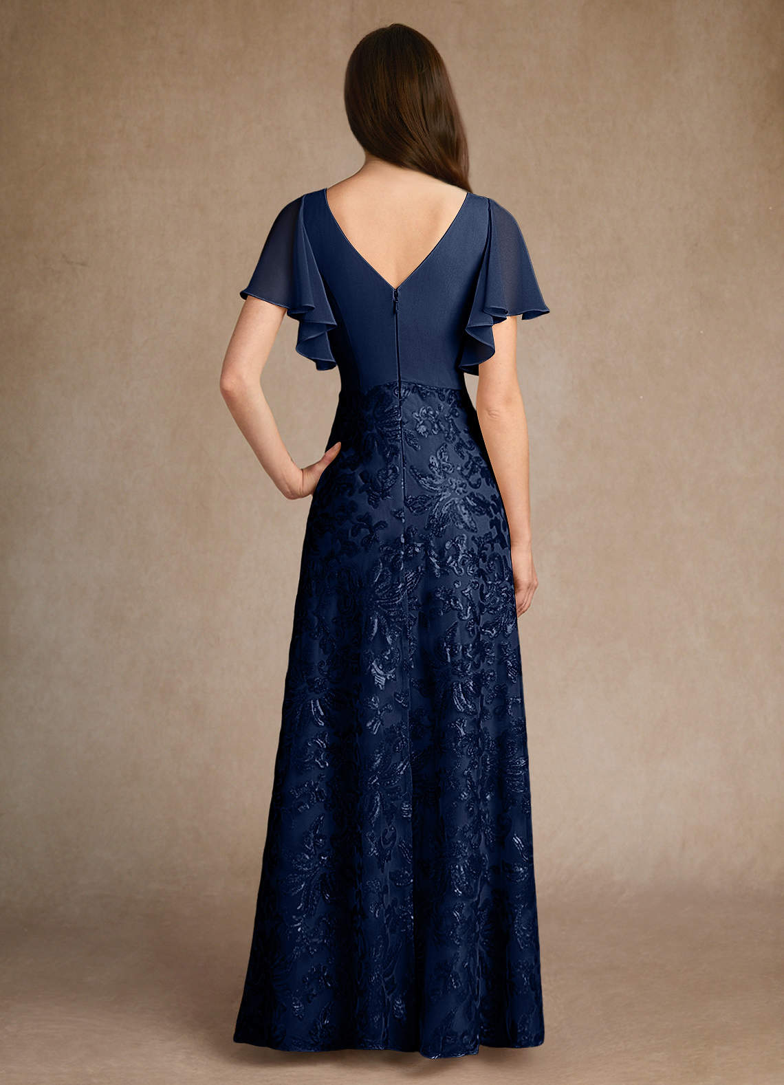 Azazie Fallon vestidos de madre de la novia Vestido de Azul Marino Oscuro de Encaje de Corte En A con Plisado image3