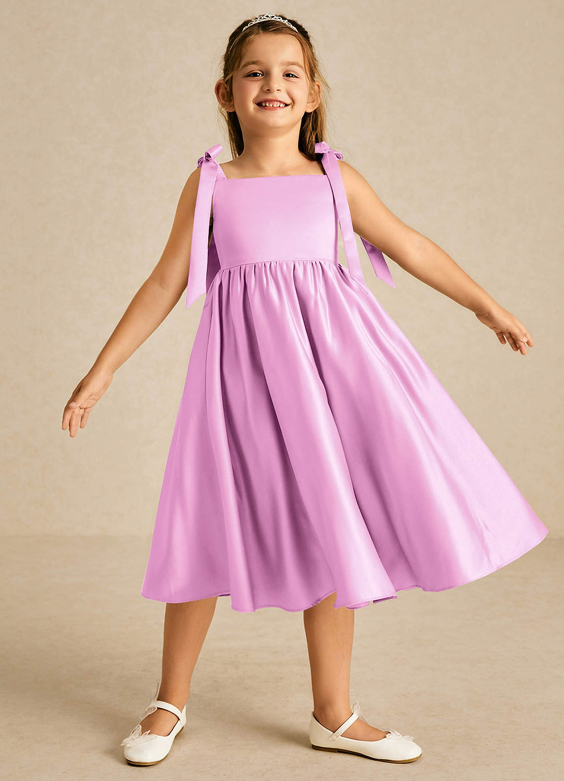 Azazie Chelsie vestidos de niña de las flores Vestido de Rosa Caramelo de Satin Mate de Corte En A con Lazo image1