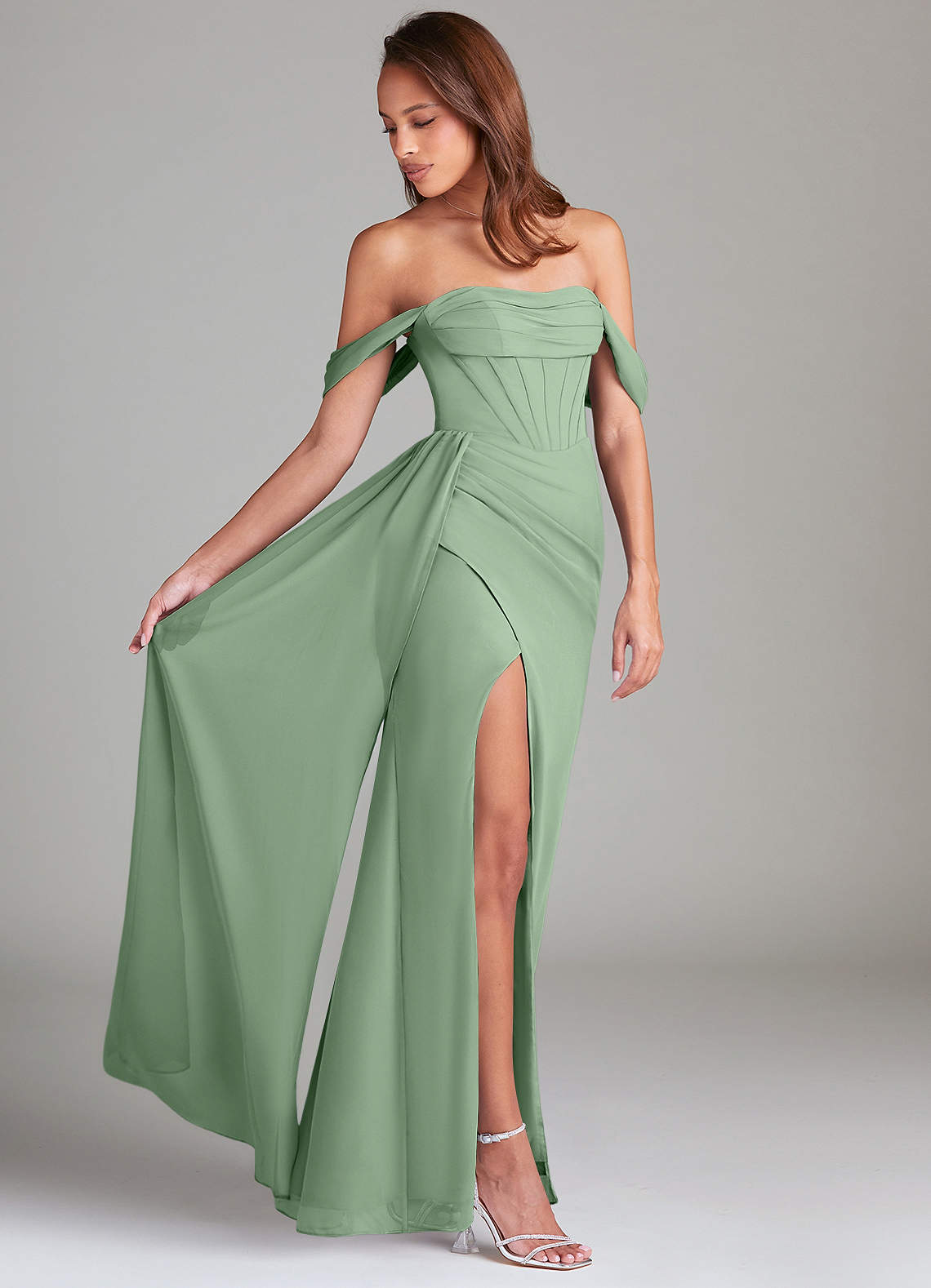 Azazie Amyra Probar vestidos en casa Vestido de Negro de Gasa de Corte Recto Convertible con Vestidos sin tirantes image2