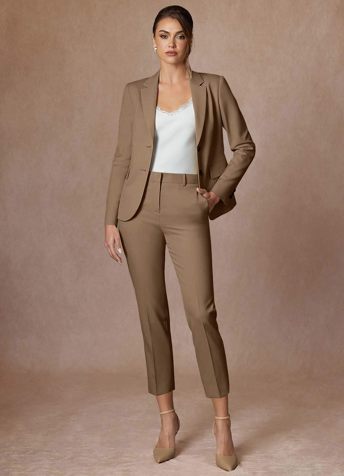 front Whitney Trufa Pantalones de vestir recortados de alto rendimiento con tejido refinado