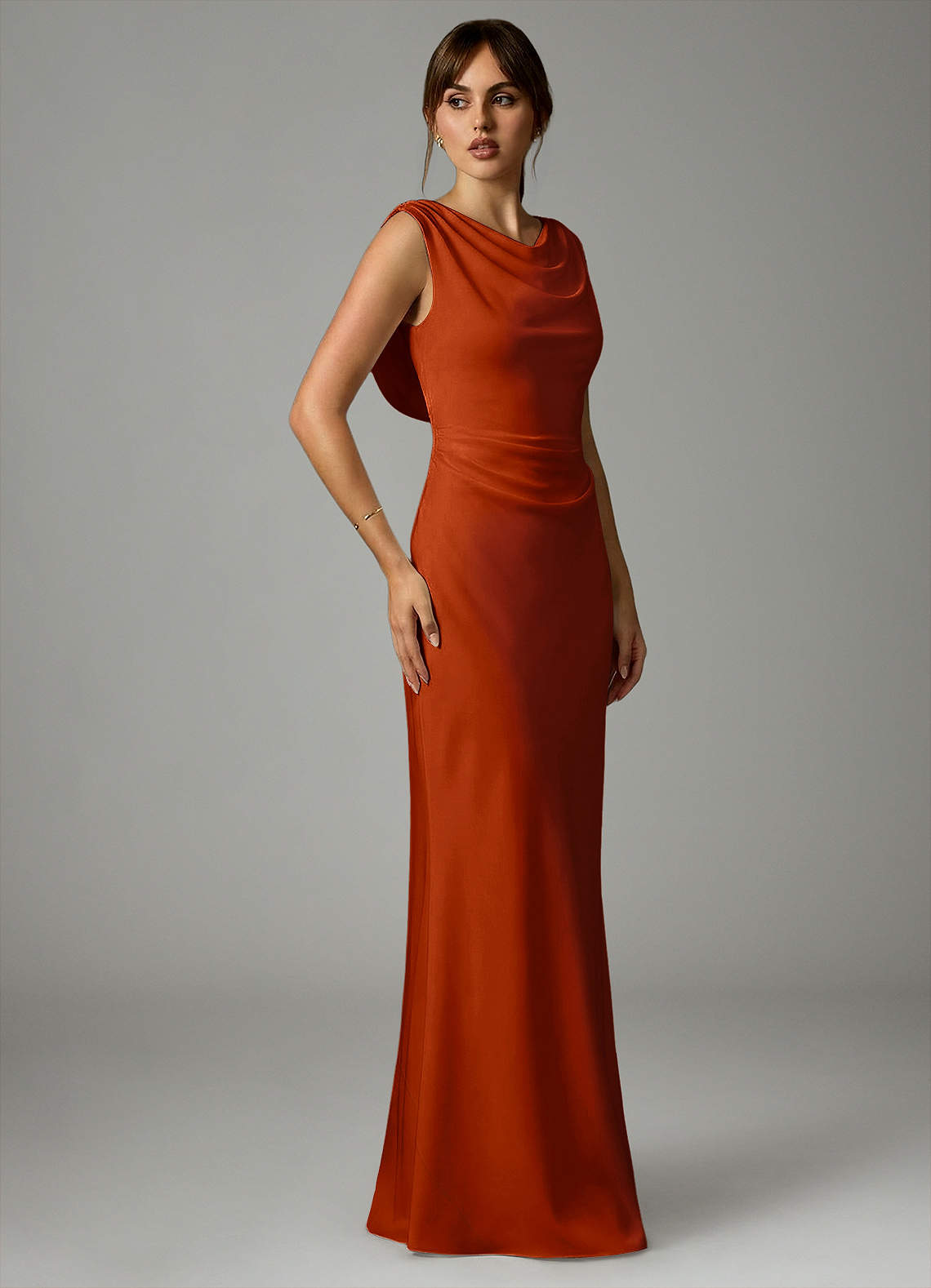 Azazie Kieryn Robes de demoiselle d'honneur Robe Sirène en Satin extensible Plissée Paprika image3