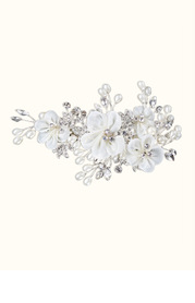 White Floral And Pearl Hairpins