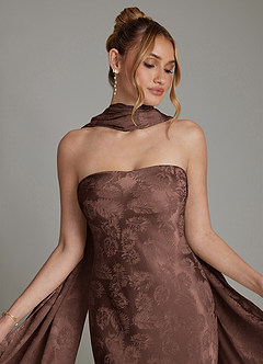 Azazie Viv Essayer des robes à la maison Robe Fourreau en Jacquard Sans bretelles Jacquard Au Chocolat image8