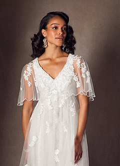 Azazie Renesmee Vestidos de novia Vestido de Diamante Blanco de Tul de Corte en A con Lentejuela image4