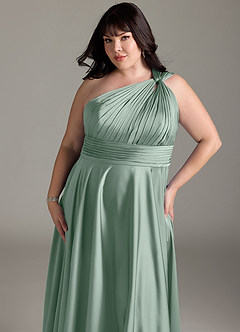 Azazie Charlize Robes de demoiselle d'honneur Robe Trapèze en Satin extensible Asymétrique Agave image14