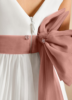 Azazie Margot Abiti da Ragazza di Fiori Abito A-Line in Chiffon Plissettato Avorio Cedro Rosa image9